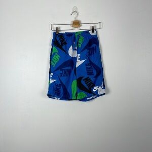 Nike boys elastic drawstring waist LOGO print 3 pocket swim lined short Size L